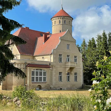 Der Westfluegel Knappe Gerhard Stolpe auf Usedom